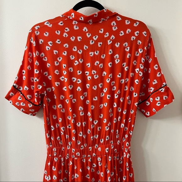 NWT Ganni Silvery Crepe Twist Dress in Big Apple Red Size 36 US Small 4 - Picture 4 of 11